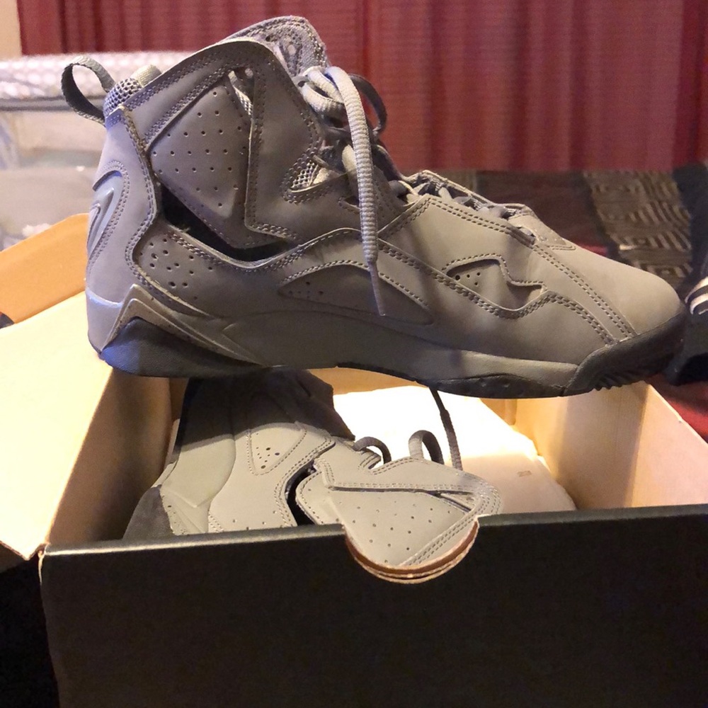 Jordan true flight BG